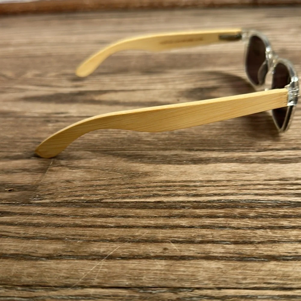 Blue Planet Clear Frame Natural Bamboo + Smoke Polarized Lens NWT readers 1.5